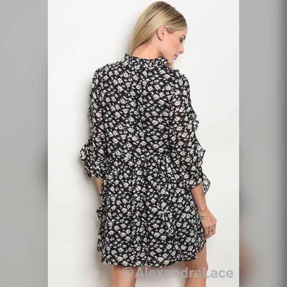 LAST 1️⃣ 💕Black Baby Doll Dress 💕 [PRICE FIRM] - Picture 2 of 7